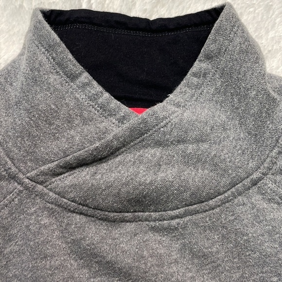 Calvin Klein Performance Sweatshirt - Picture 3 of 7